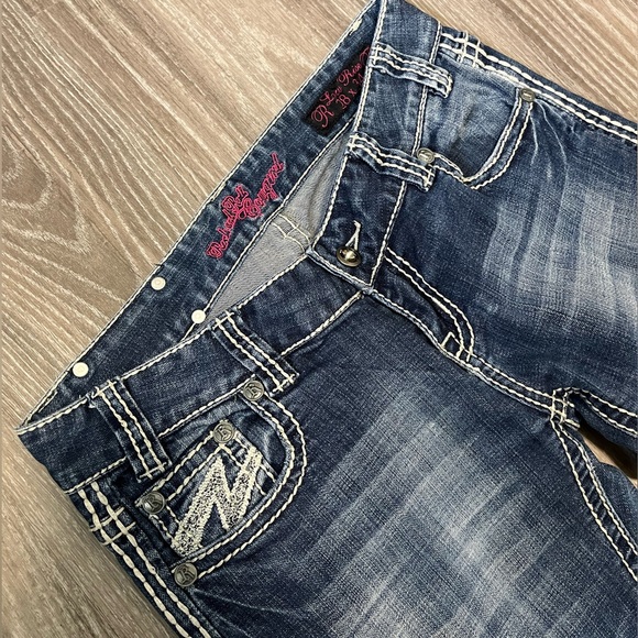 Rock and Roll Cowgirl Jeans - Picture 4 of 6